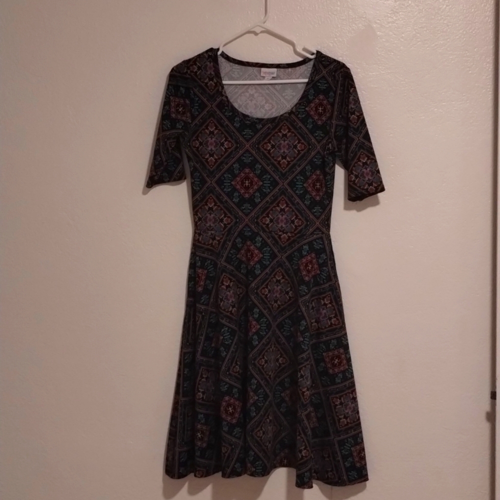 Lularoe Medium Nicole Dress